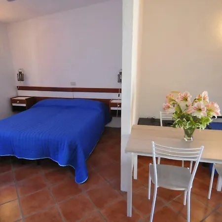 I Lauri Appartamento Porto Azzurro